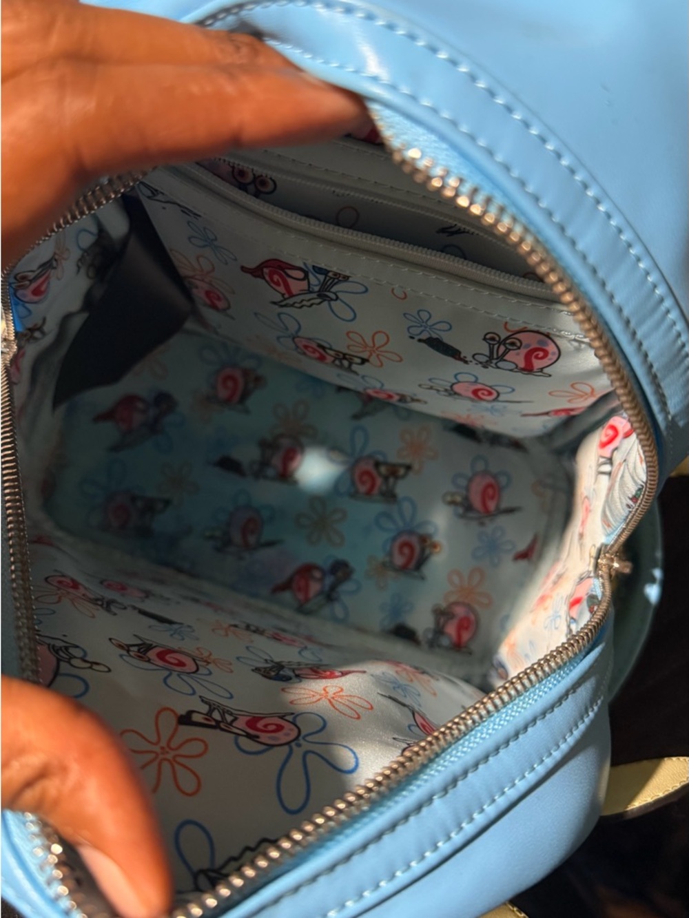 Loungefly Gary the Snail Mini Backpack - Picture 4 of 4